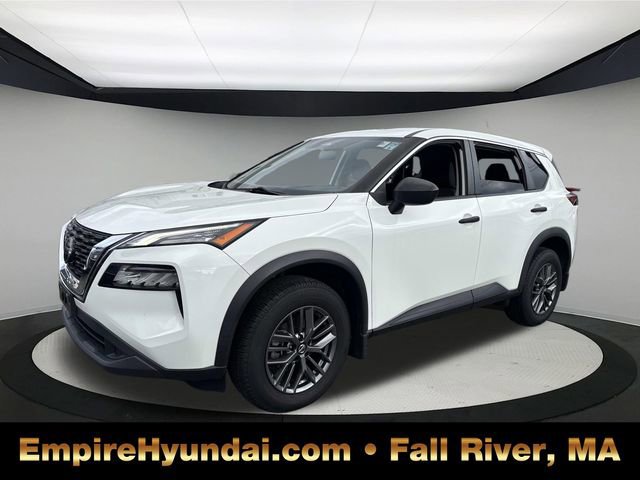 Used 2021 Nissan Rogue S image 1