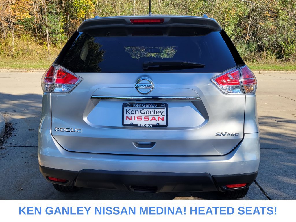 Used 2016 Nissan Rogue SV w/ SV Premium Package AWD/4WD image 4