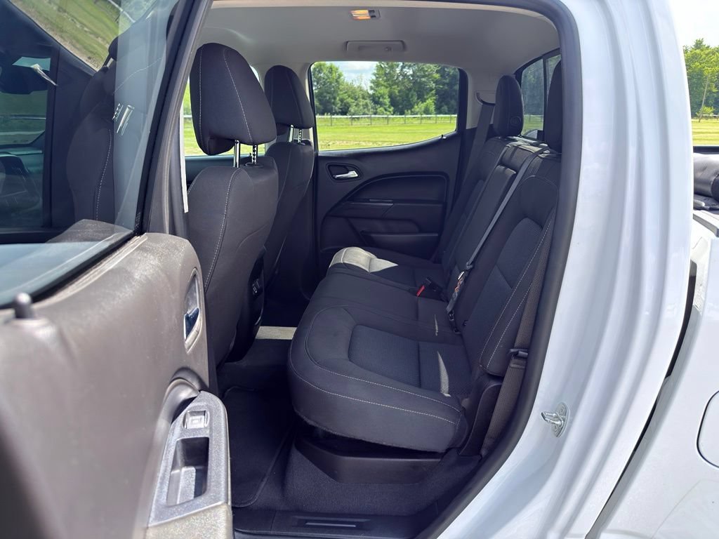 Used 2021 Chevrolet Colorado LT w/ Redline Special Edition AWD/4WD image 29