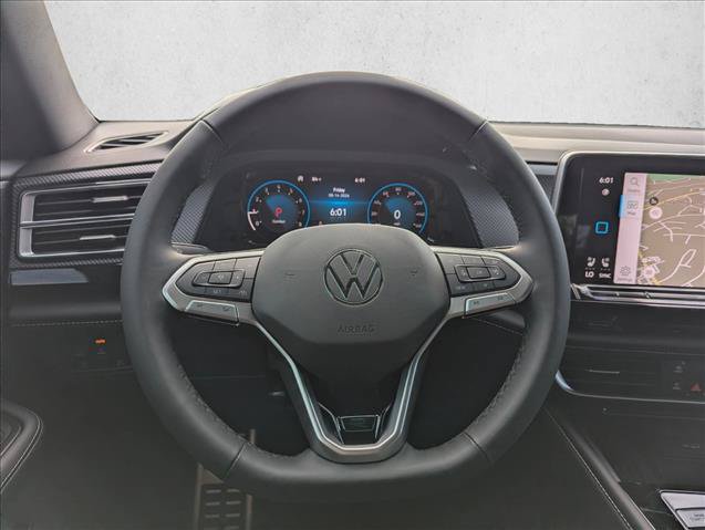 New 2026 Volkswagen Atlas Cross Sport SEL Premium R-Line AWD/4WD image 15