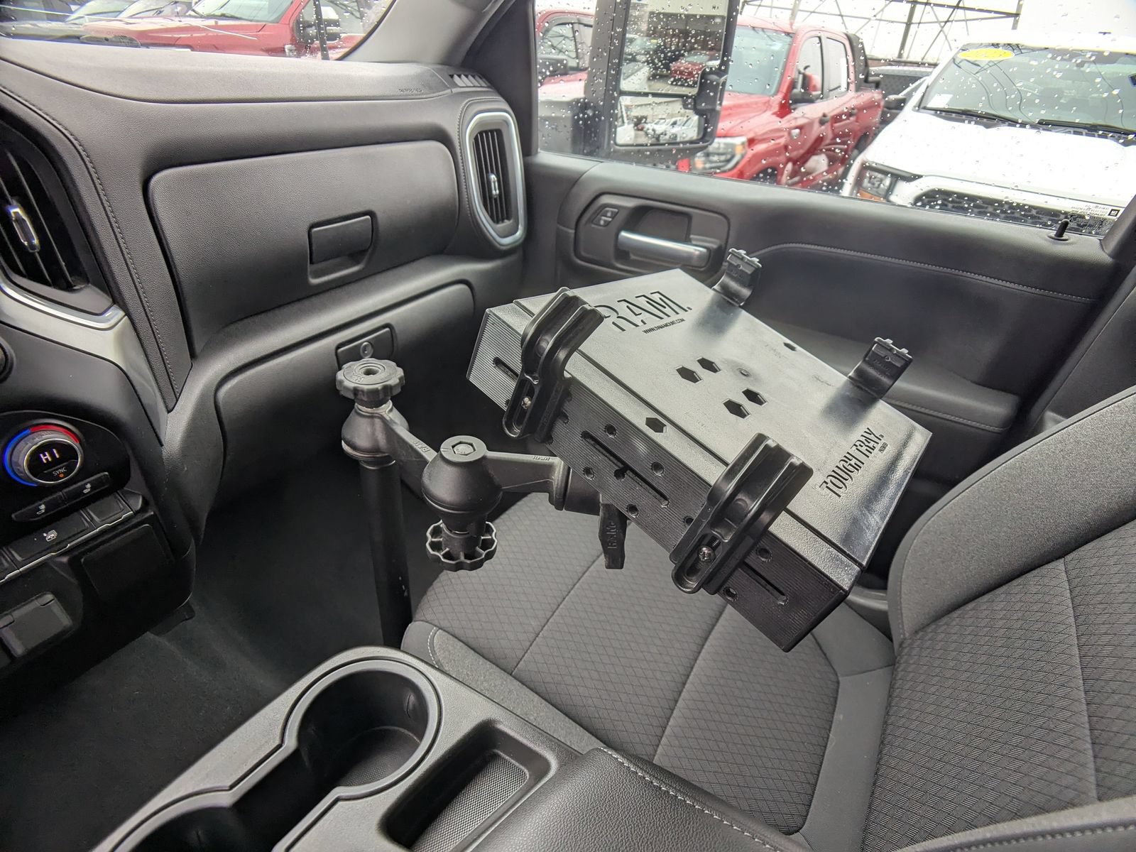 Used 2021 Chevrolet Silverado 2500 LT w/ Convenience Package AWD/4WD image 24