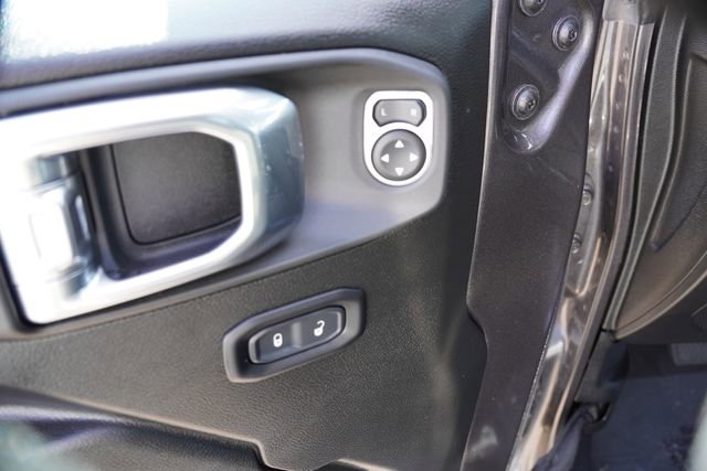 Certified 2025 Jeep Wrangler Unlimited Rubicon 4xe w/ Safety Group image 21