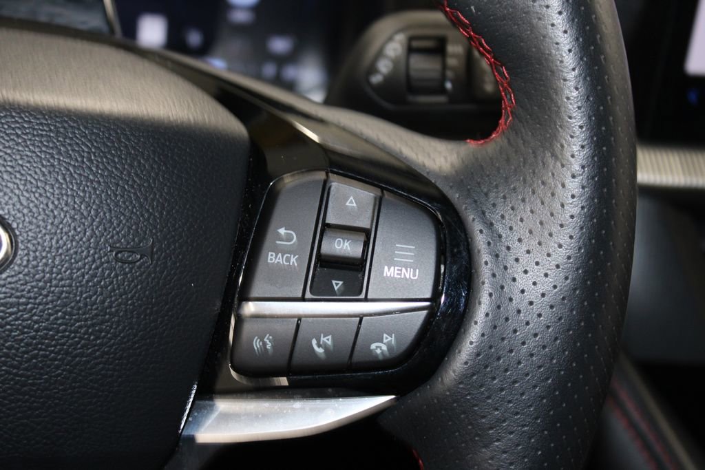 Used 2025 Ford Explorer ST-Line w/ ST-Line Street Pack image 41