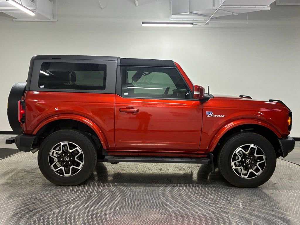 Used 2023 Ford Bronco Outer Banks AWD/4WD image 8