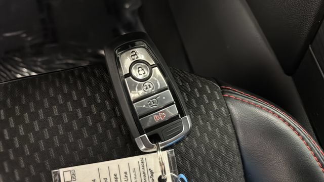 Used 2024 Ford Escape ST-Line w/ Tech Pack #1 AWD/4WD image 38