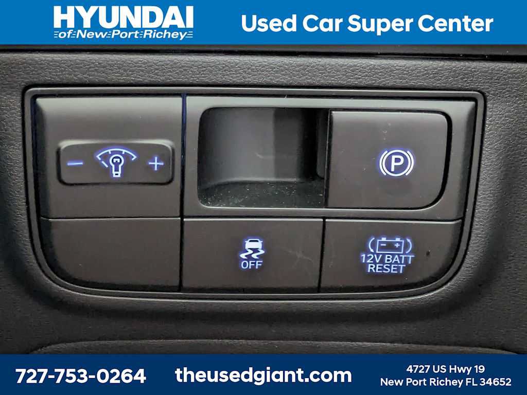 Used 2026 Hyundai Tucson Blue SE AWD/4WD image 29