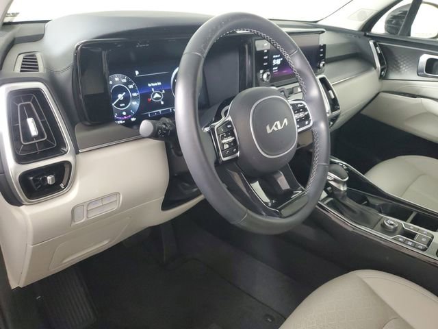 Used 2023 Kia Sorento SX FWD image 22