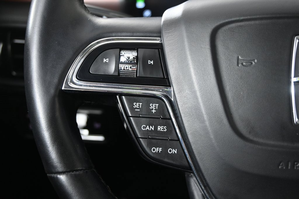 Used 2022 Lincoln Nautilus Reserve w/ Cargo Utility Package image 36