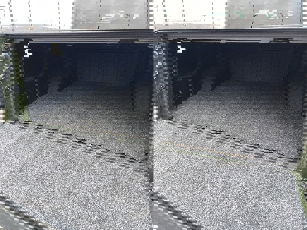 Used 2023 Jeep Gladiator Willys image 19