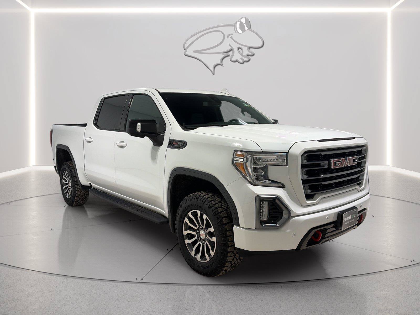 Used 2022 GMC Sierra 1500 AT4 w/ AT4 Premium Package AWD/4WD image 8