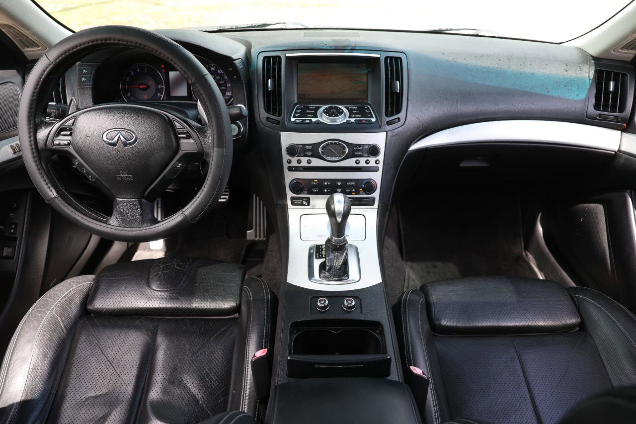 Used 2009 INFINITI G37 Journey w/ Premium Pkg image 2