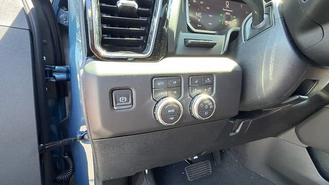 New 2026 GMC Sierra 2500 Denali Ultimate AWD/4WD image 17