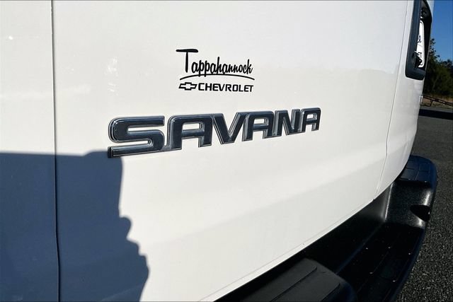 Used 2023 GMC Savana 3500 w/ Driver Convenience Package RWD image 24