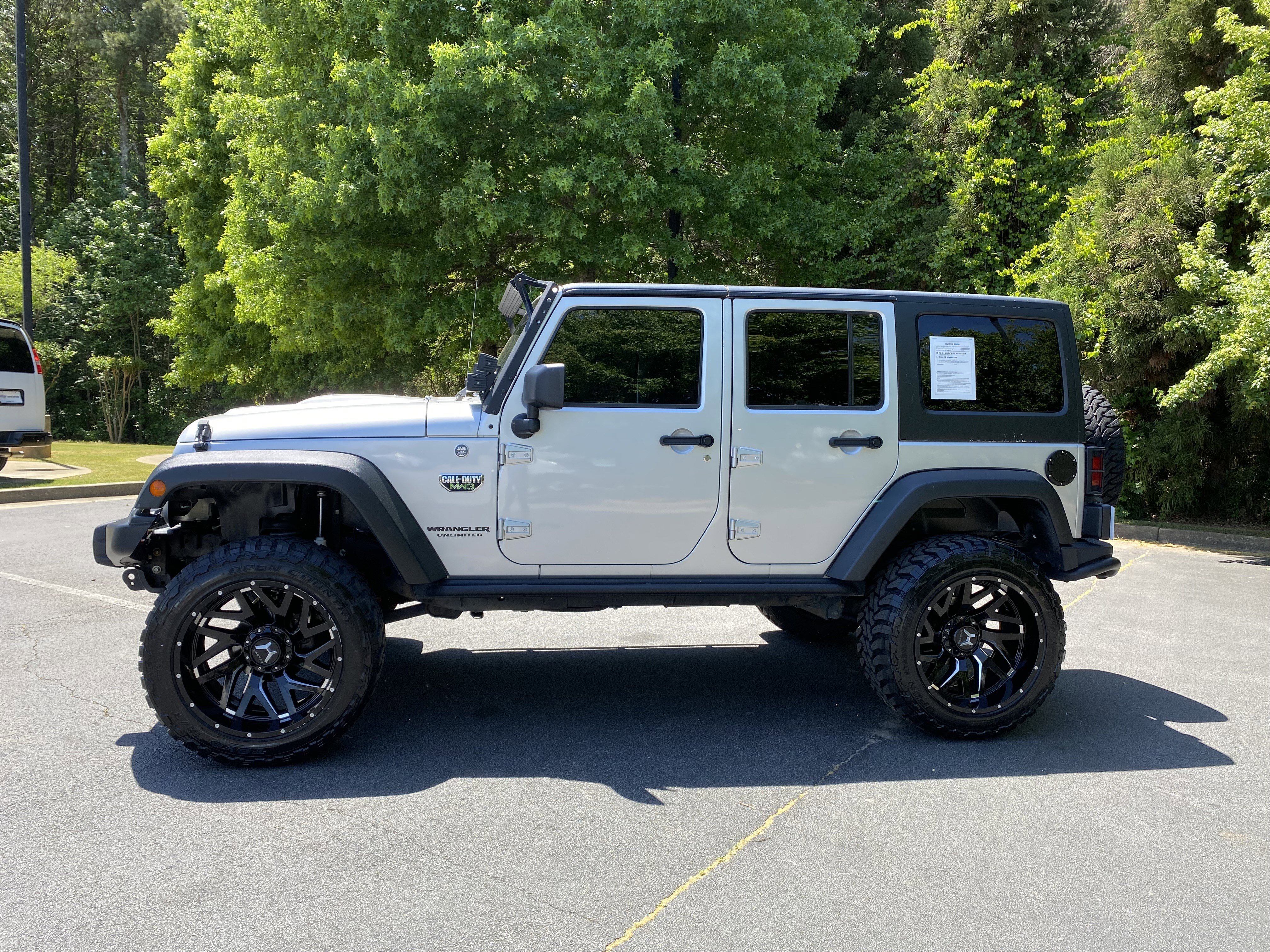 Used 2012 Jeep Wrangler Call of Duty AWD/4WD image 6