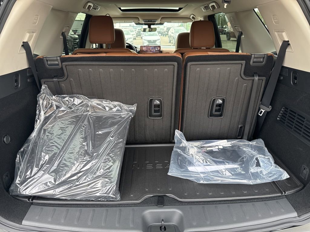 New 2026 Nissan Pathfinder Platinum image 48