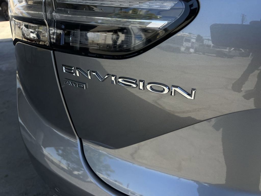 Used 2022 Buick Envision Avenir w/ Technology Package II AWD/4WD image 30
