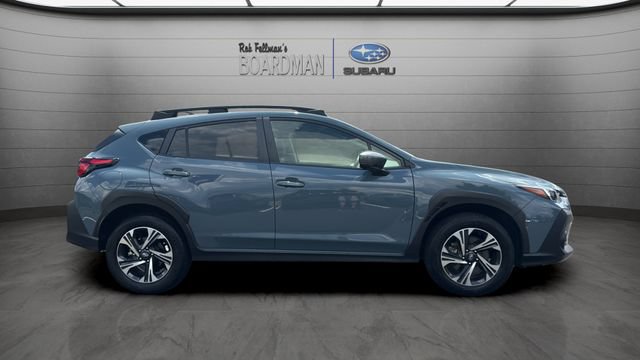 Used 2024 Subaru Crosstrek 2.0i Premium AWD/4WD image 3