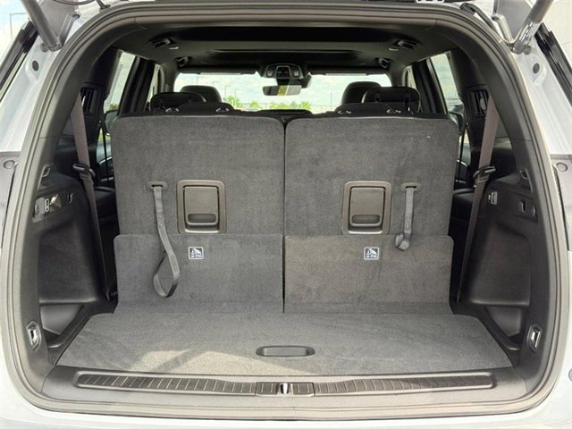 New 2025 Jeep Grand Cherokee L Altitude image 12