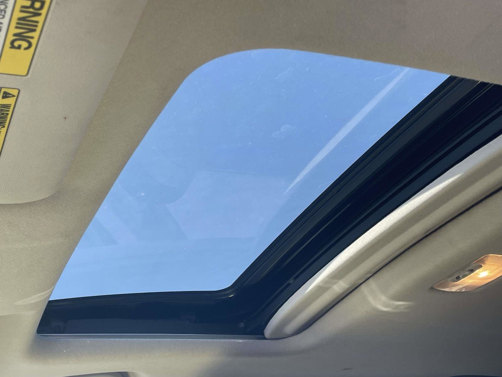 Used 2016 Honda HR-V EX image 17