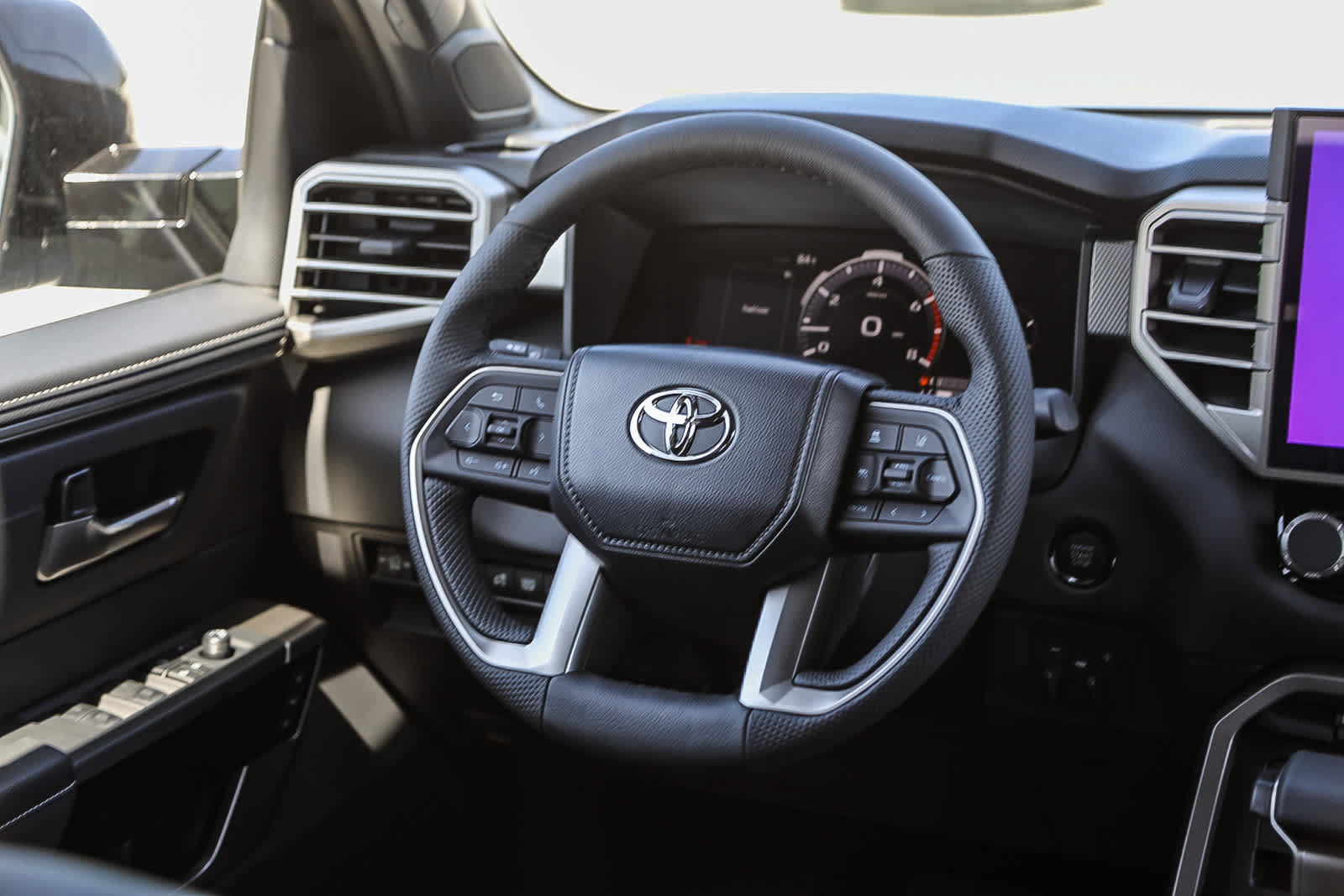 New 2026 Toyota Tundra Limited AWD/4WD image 17