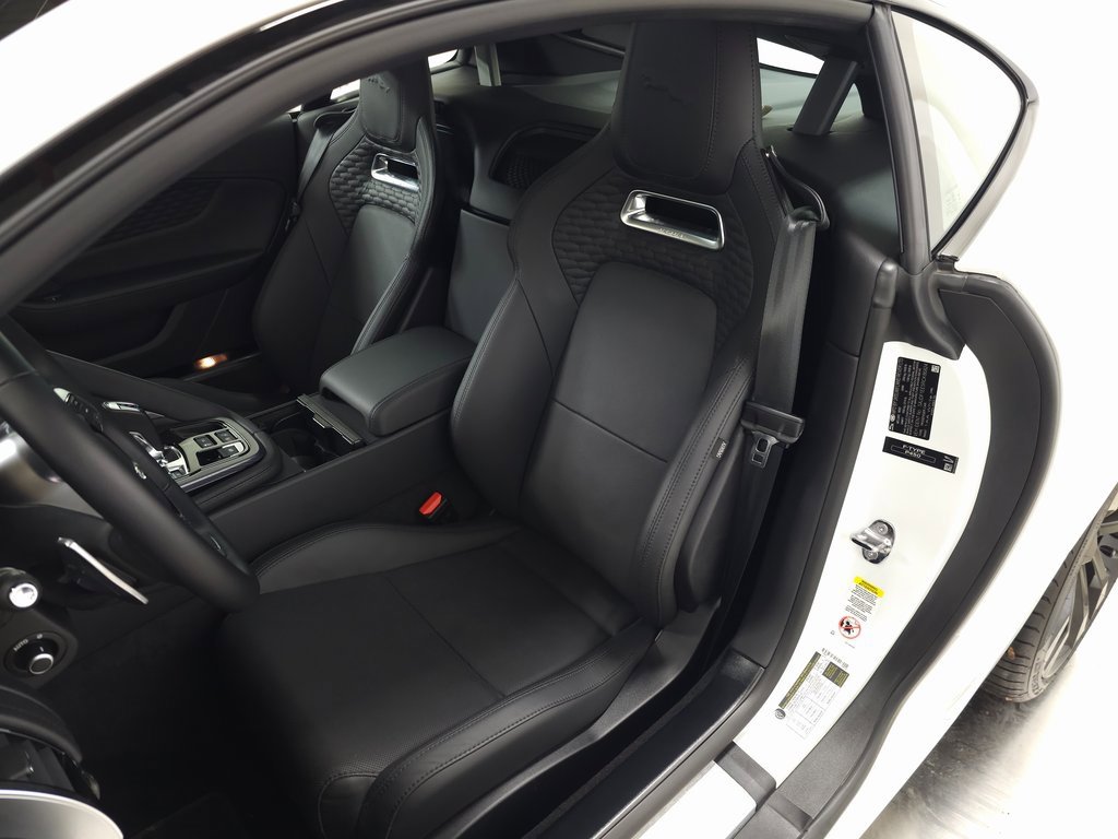 Used 2024 Jaguar F-TYPE R-Dynamic image 18