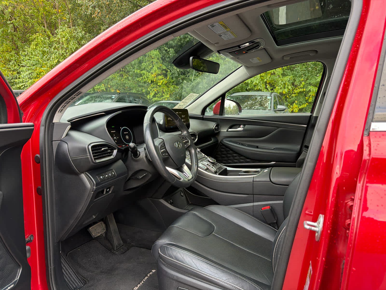 Used 2021 Hyundai Santa Fe Limited AWD/4WD image 5