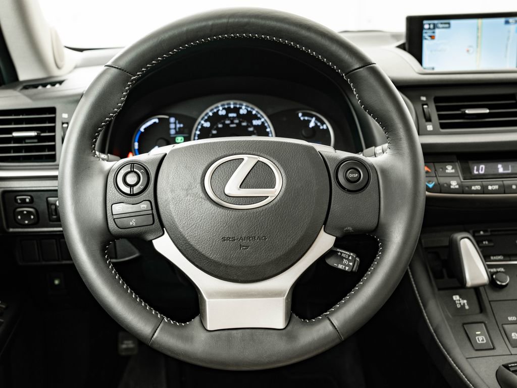 Used 2014 Lexus CT 200h FWD image 38