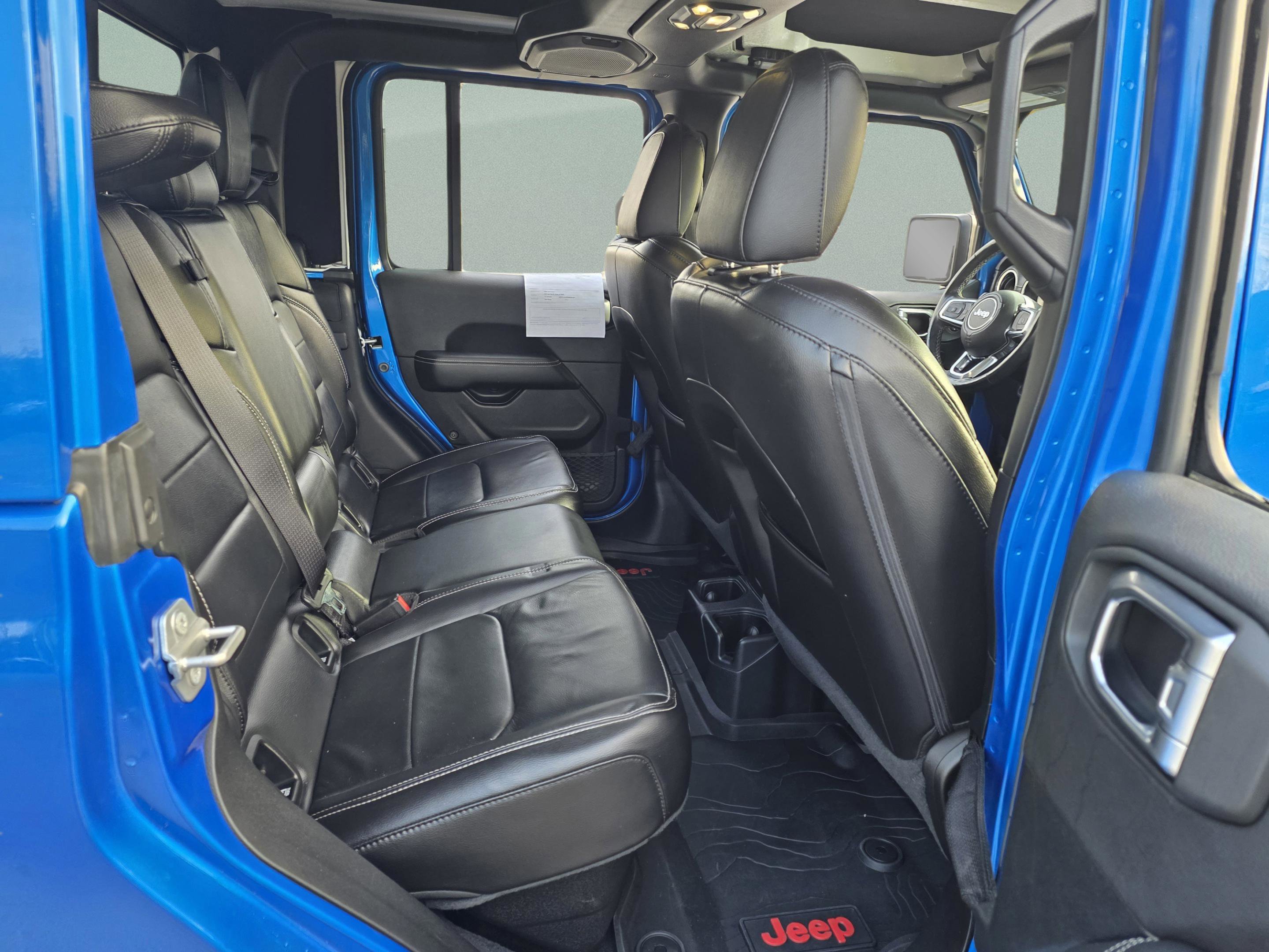 Used 2020 Jeep Gladiator Overland image 26