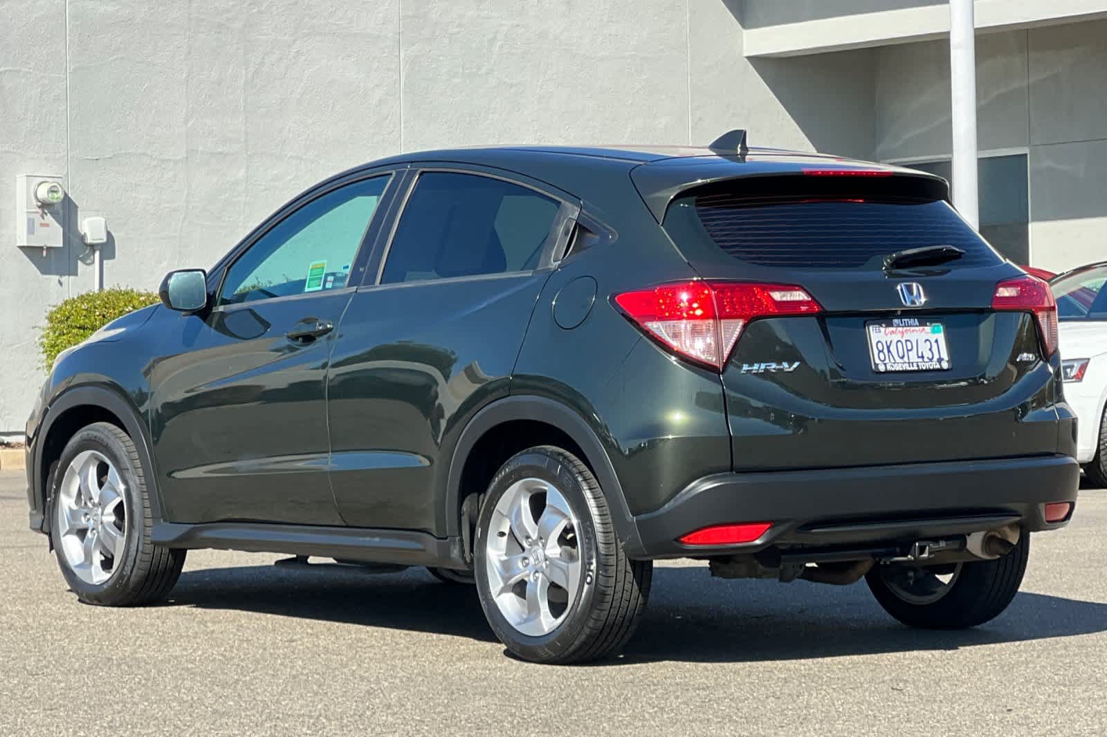 Used 2018 Honda HR-V LX image 7