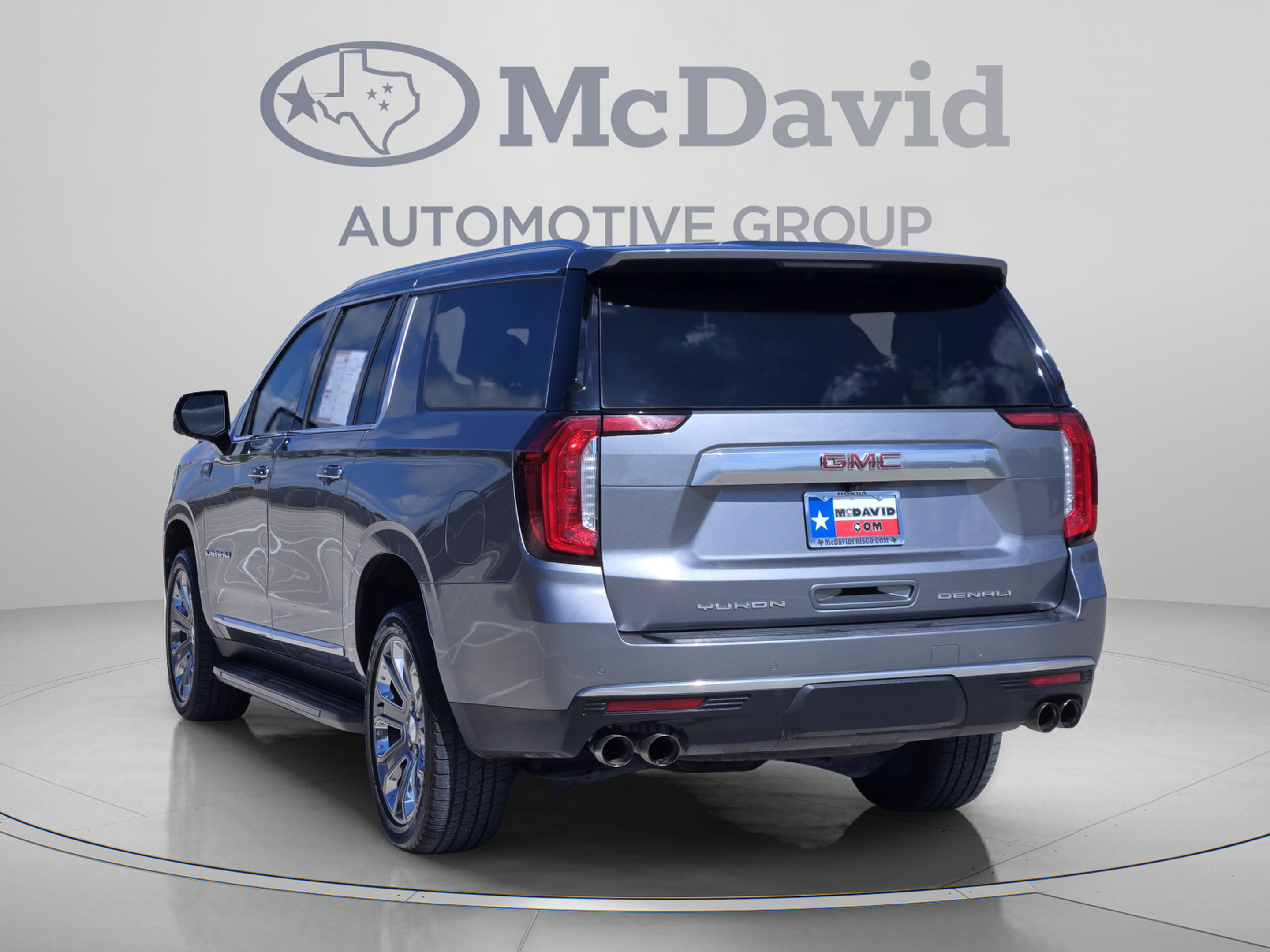 Used 2021 GMC Yukon XL Denali AWD/4WD image 4