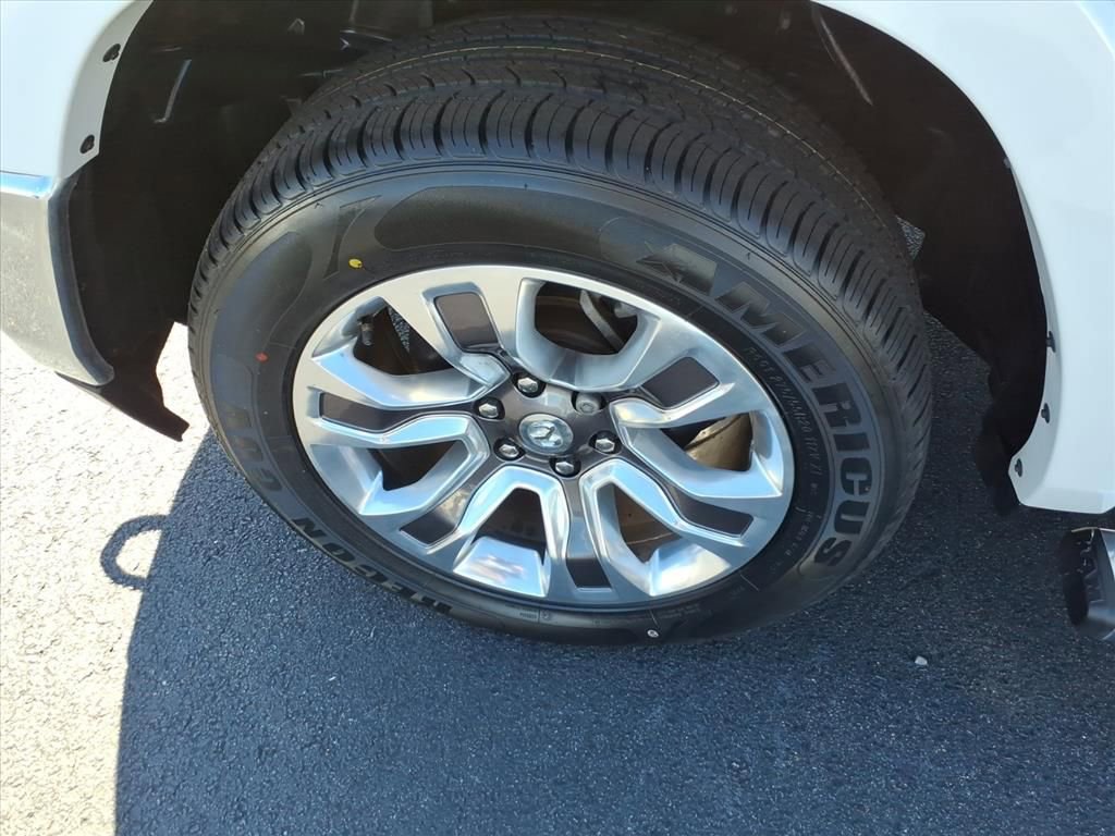 Used 2020 RAM 1500 Limited image 8