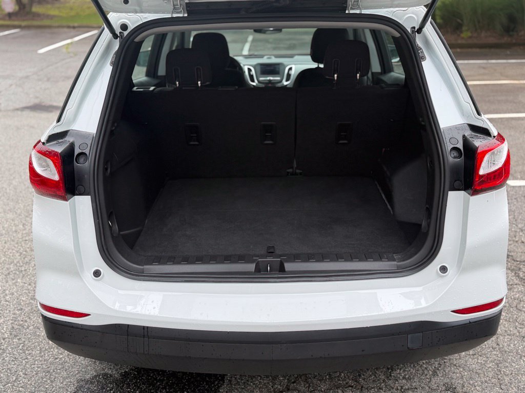 Used 2020 Chevrolet Equinox LS FWD image 19