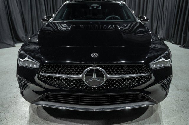 Used 2026 Mercedes-Benz CLA 250 image 2