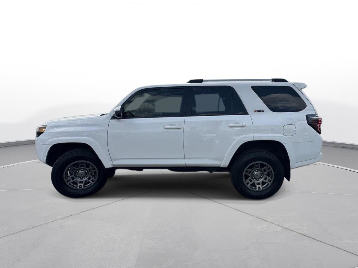 Used 2018 Toyota 4Runner SR5 image 9