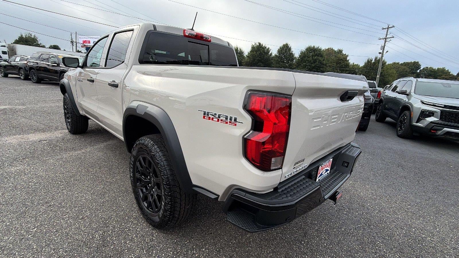 New 2026 Chevrolet Colorado Trail Boss AWD/4WD image 10