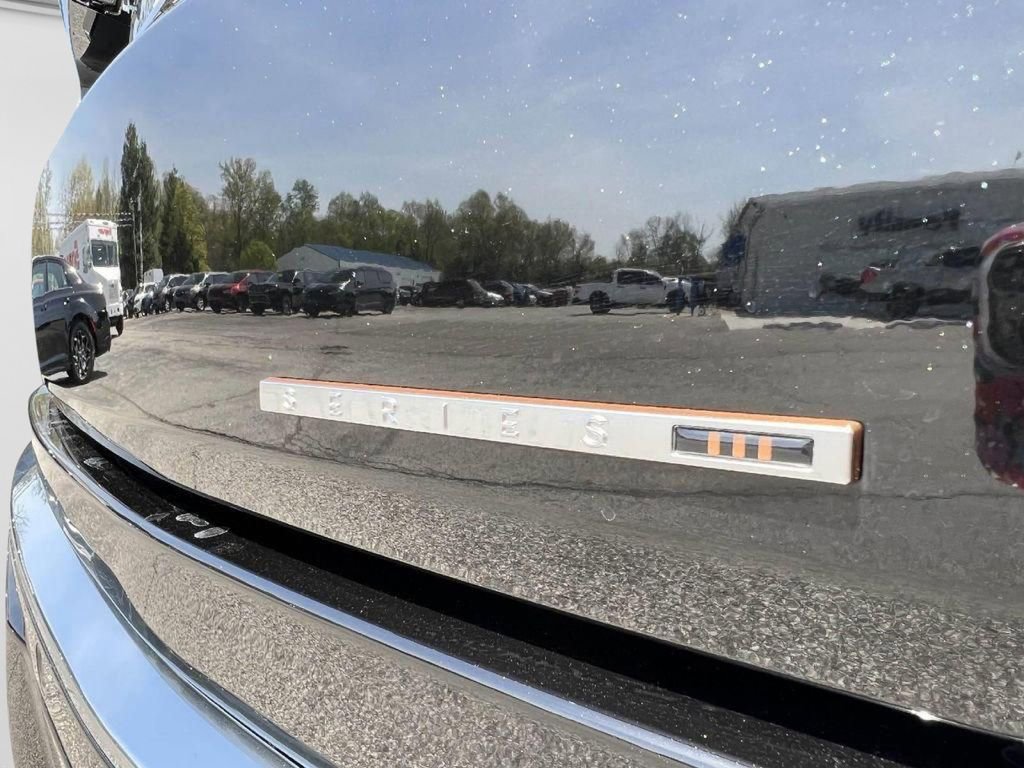 New 2023 Jeep Grand Wagoneer Series III AWD/4WD image 5