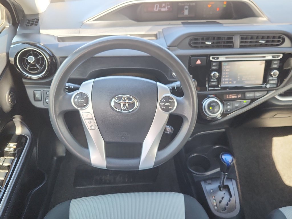 Used 2016 Toyota Prius C Three FWD image 9