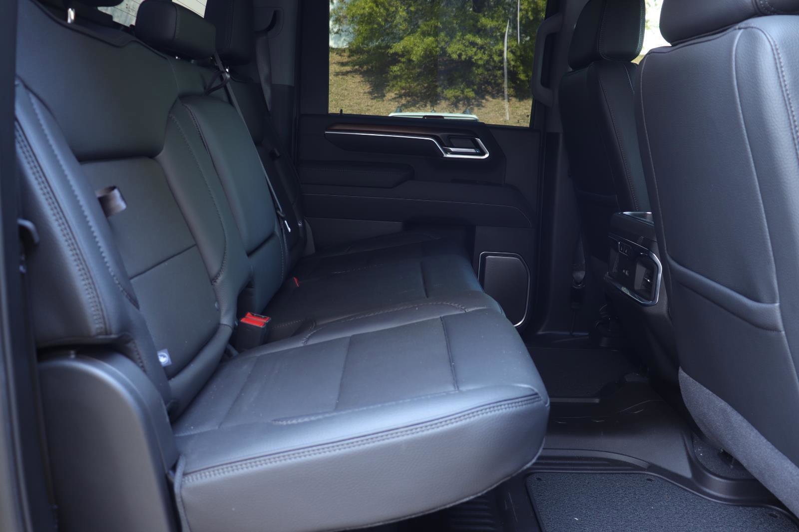 Used 2025 GMC Sierra 2500 Denali w/ Denali Reserve Package image 22