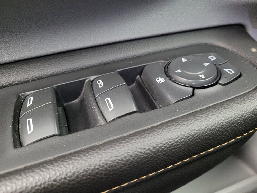 Used 2019 GMC Terrain SLE w/ Driver Convenience Package image 27