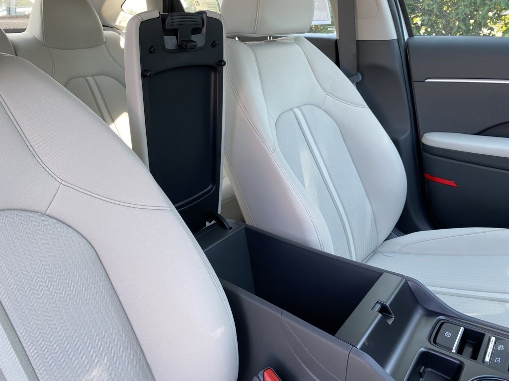 New 2025 Hyundai Sonata SE image 37