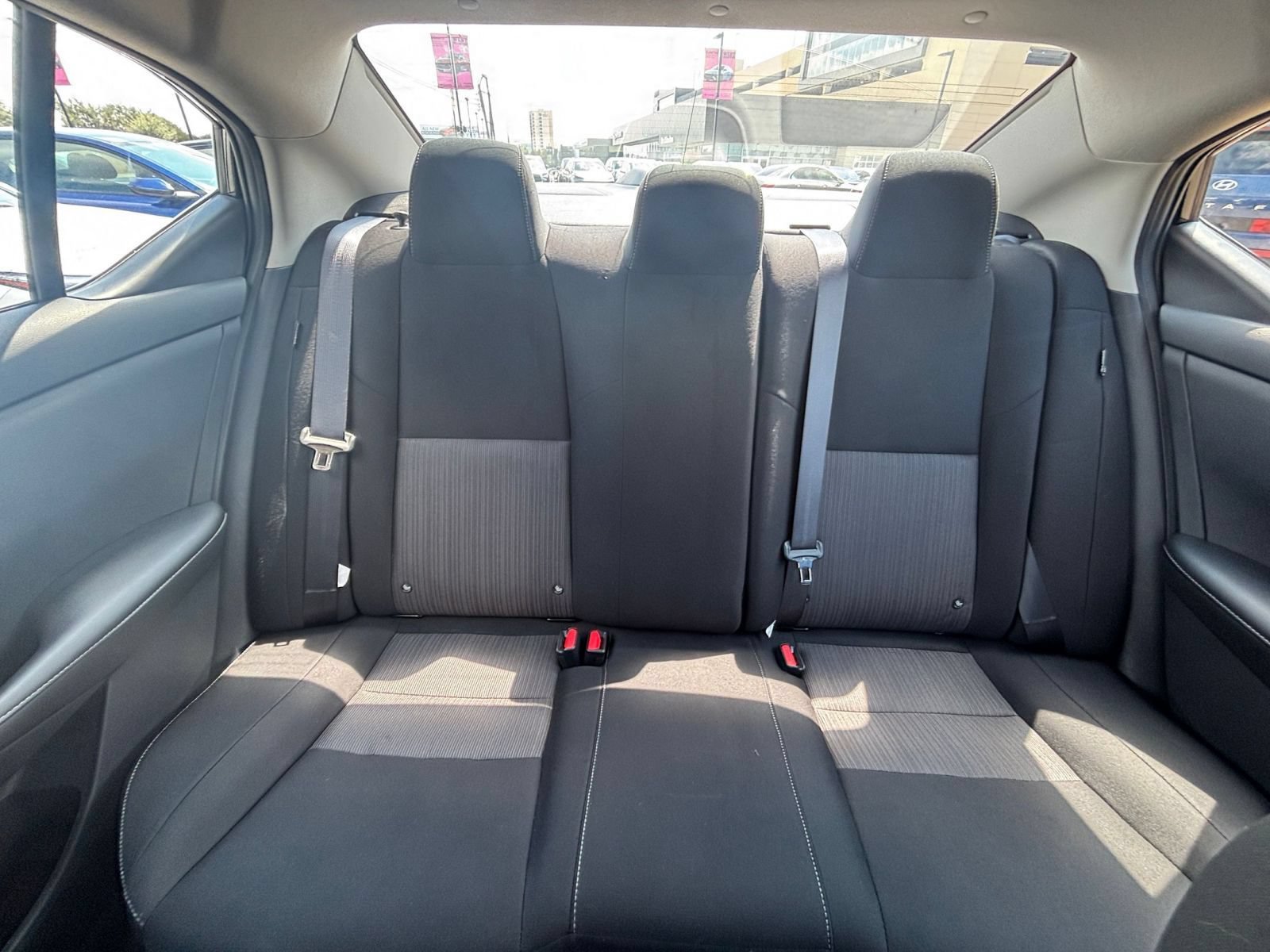 Used 2025 Nissan Sentra SV FWD image 29