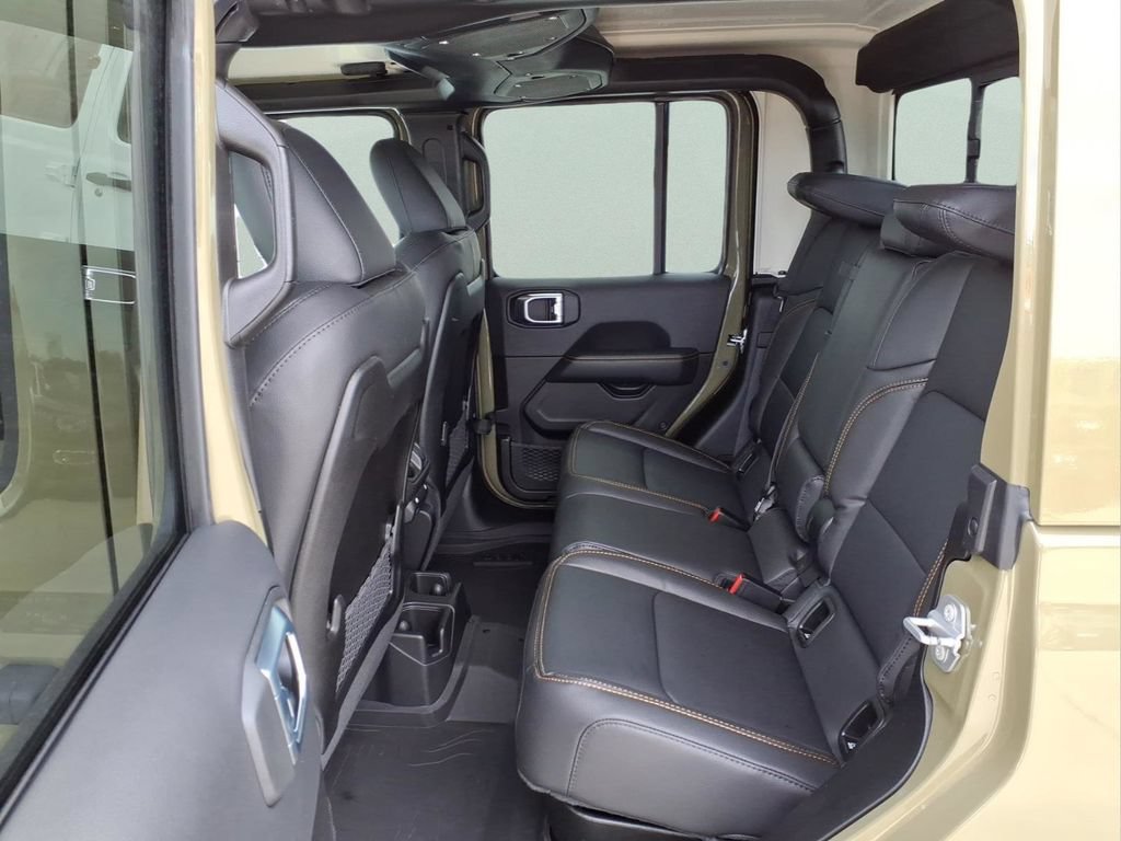 New 2026 Jeep Gladiator Mojave AWD/4WD image 11