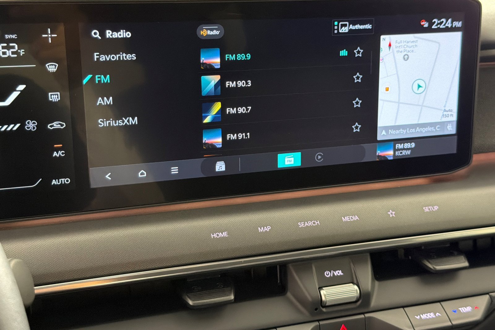 Used 2024 Kia EV9 Land AWD/4WD image 17