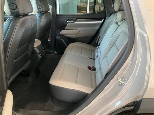Used 2026 GMC Terrain Elevation w/ Elevation Premium Package FWD image 16
