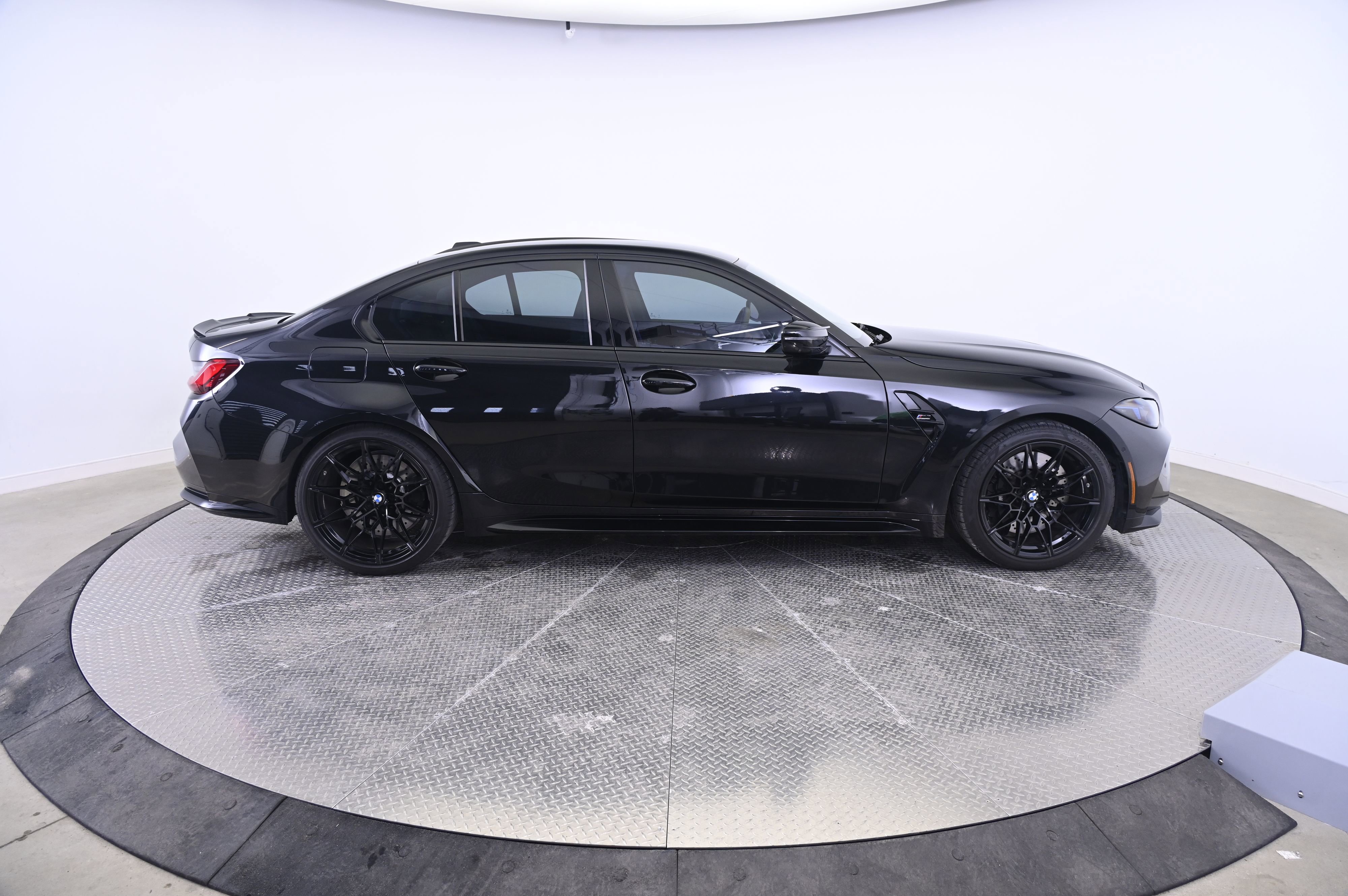 Used 2025 BMW M3 Competition w/ Executive Package image 8