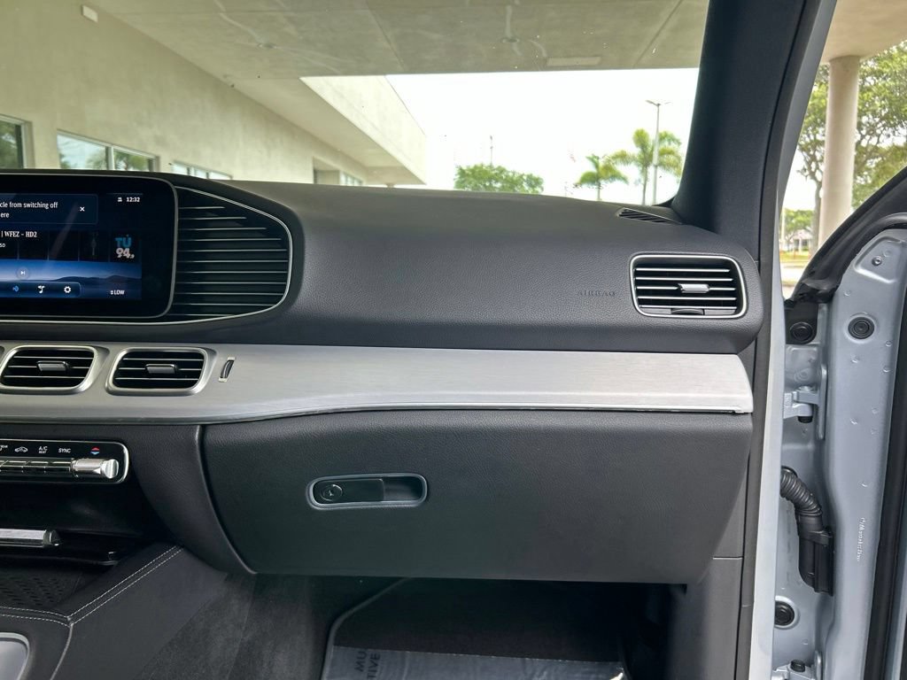 Used 2025 Mercedes-Benz GLE 350 4MATIC image 24