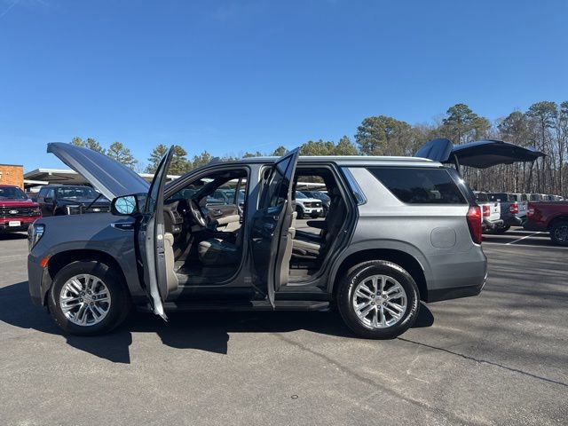 Used 2021 GMC Yukon SLT w/ SLT Premium Package image 28
