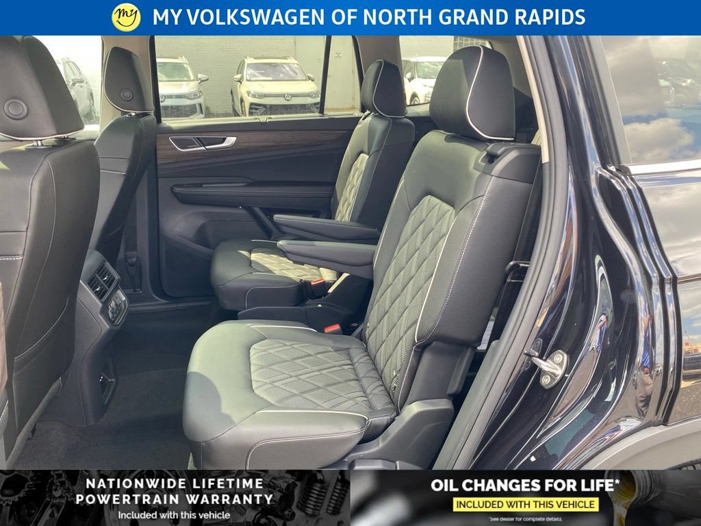 New 2026 Volkswagen Atlas SEL Premium R-Line AWD/4WD image 19