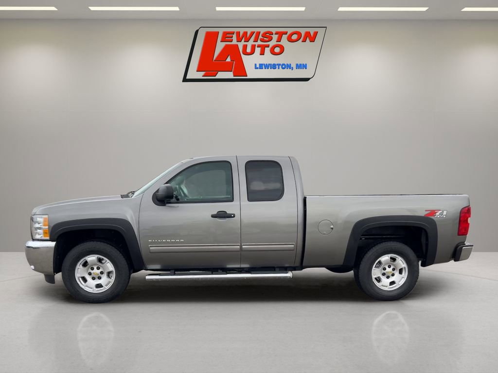 Used 2013 Chevrolet Silverado 1500 LT w/ All-Star Edition AWD/4WD image 2