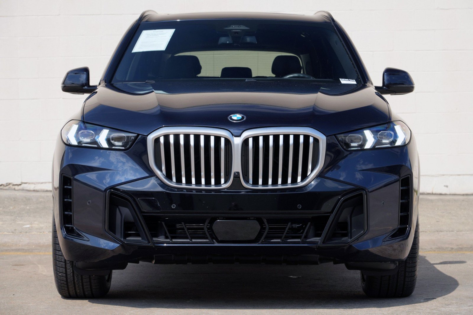 Used 2024 BMW X5 sDrive40i w/ M Sport Package RWD image 7